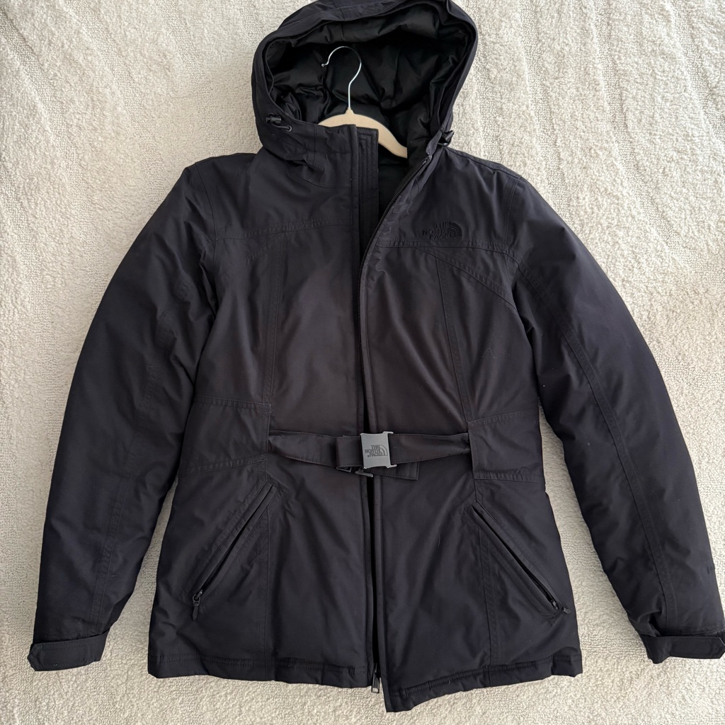 The North Face Womenâs Black Hooded Jacket